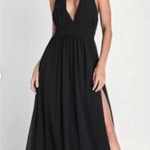 NWT Lulus Black Halter Maxi Dress Small